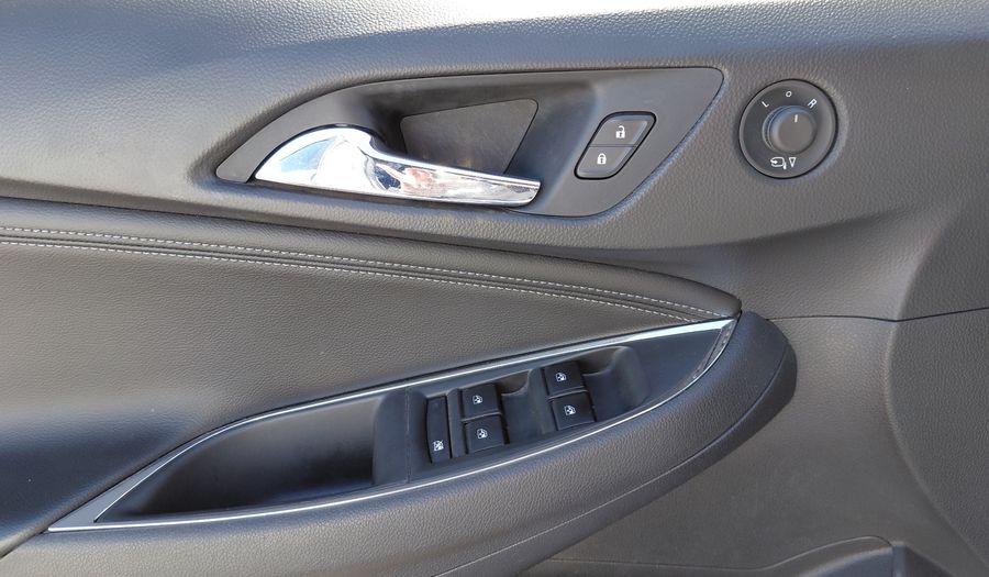 Chevrolet Cruze Ii 1.4 LTZ AUTO Sedan 2022