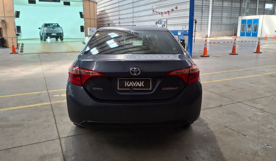 Toyota Corolla 1.8 L Sedan 2017