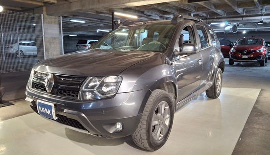 Renault • Duster