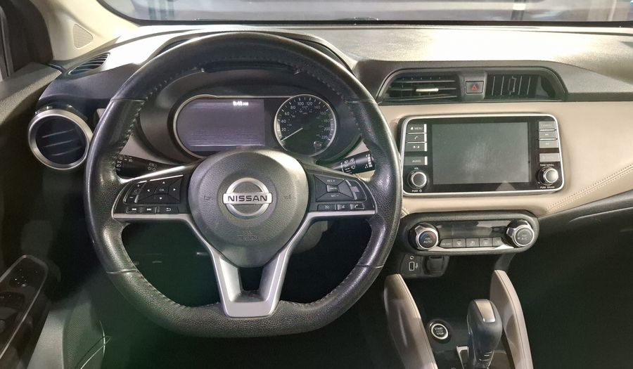 Nissan Versa 1.6 PLATINUM CVT Sedan 2021