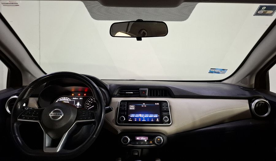 Nissan Versa 1.6 PLATINUM CVT Sedan 2021