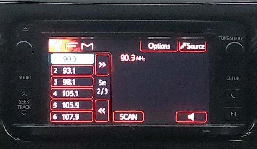 Toyota Corolla 1.8 XLE AT Sedan 2013