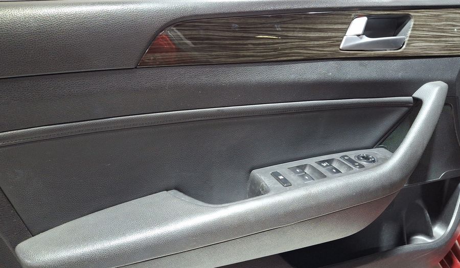 Hyundai Sonata 2.4 PREMIUM AT Sedan 2015