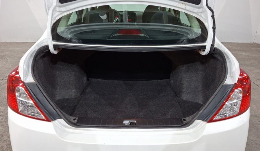 Nissan Versa 1.6 ADVANCE Sedan 2019