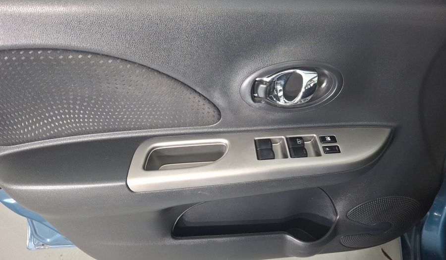 Nissan March 1.6 ADVANCE AT Hatchback 2017