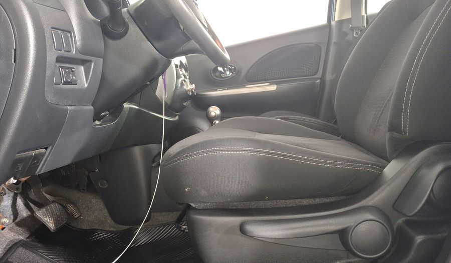 Nissan March 1.6 ADVANCE AT Hatchback 2017