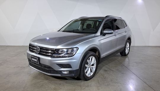 Volkswagen • Tiguan