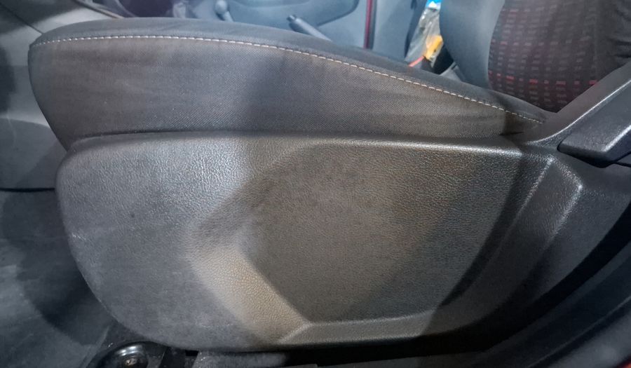 Ford Figo 1.5 FIGO IMPULSE A/A MT Hatchback 2017