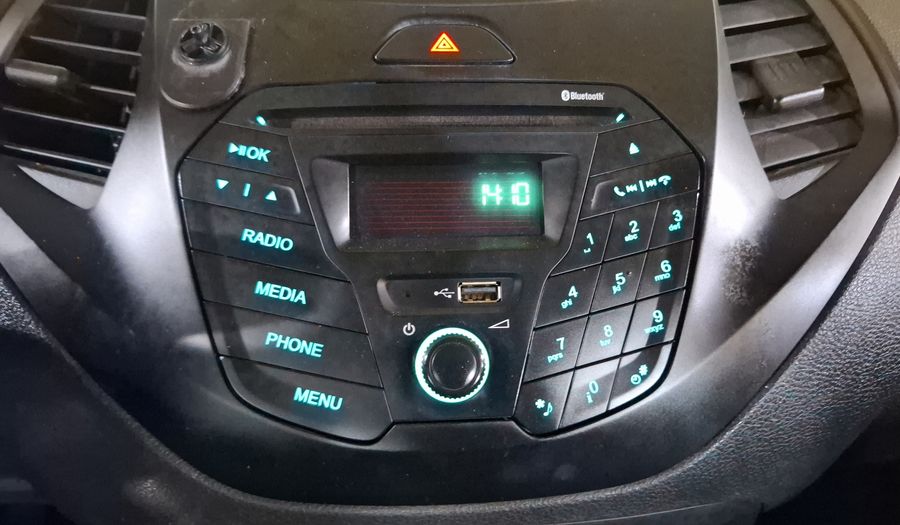 Ford Figo 1.5 FIGO IMPULSE A/A MT Hatchback 2017