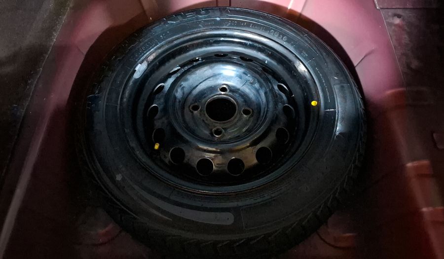 Ford Figo 1.5 FIGO IMPULSE A/A MT Hatchback 2017