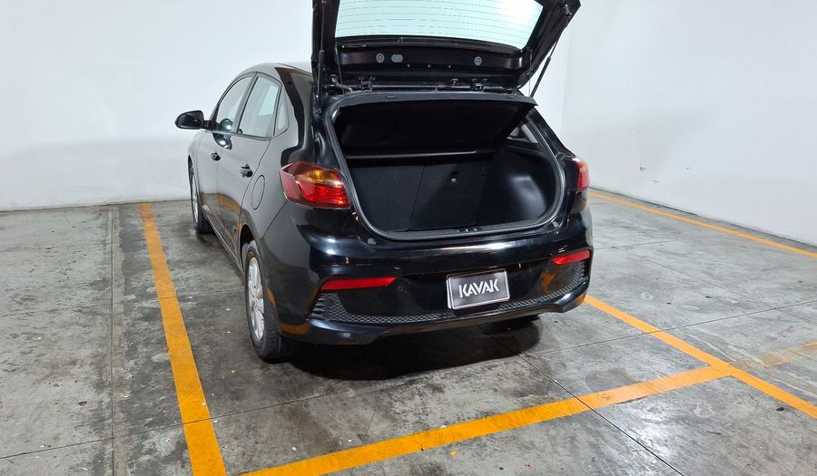 Hyundai Accent 1.6 GL MID Hatchback 2022