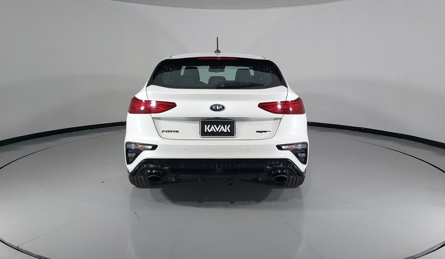 Kia Forte 1.6 GT DCT Hatchback 2021