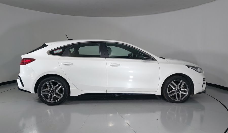 Kia Forte 1.6 GT DCT Hatchback 2021