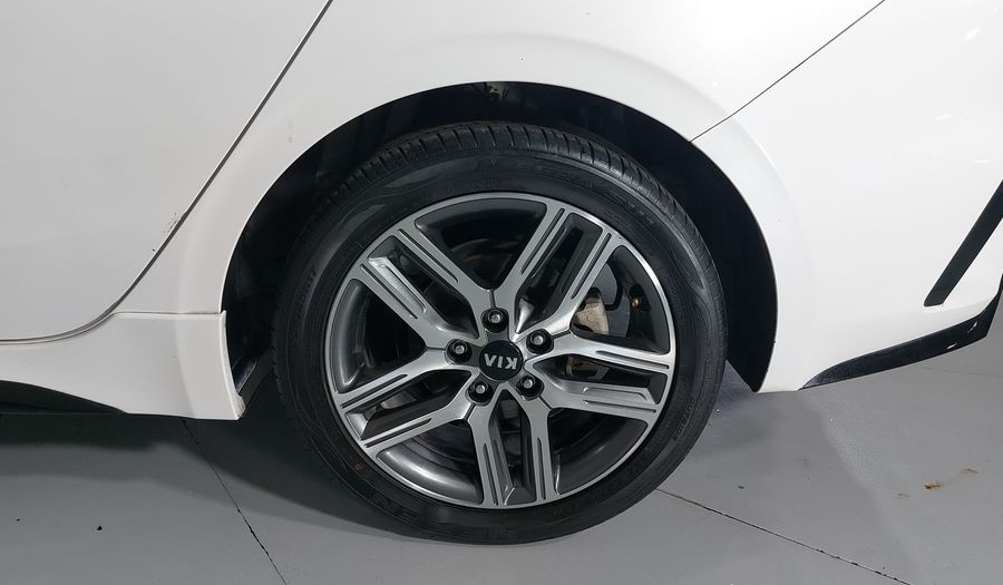 Kia Forte 1.6 GT DCT Hatchback 2021