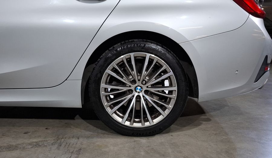 Bmw Serie 3 2.0 330IA SPORT LINE AUTO Sedan 2019