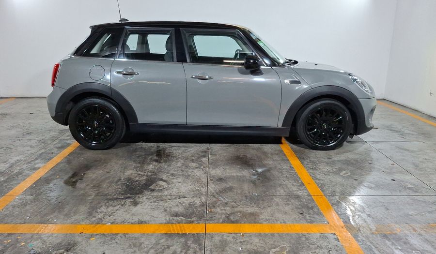 Mini Cooper 1.5 COOPER CHILI DCT Hatchback 2020