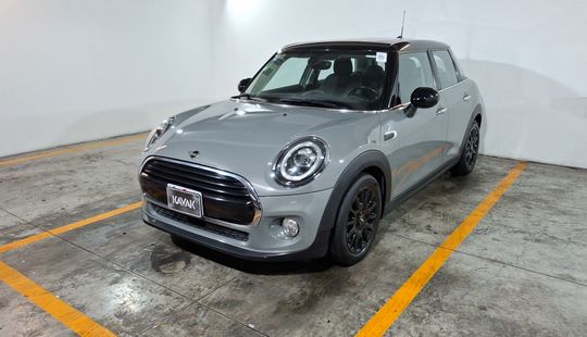 Mini • Cooper