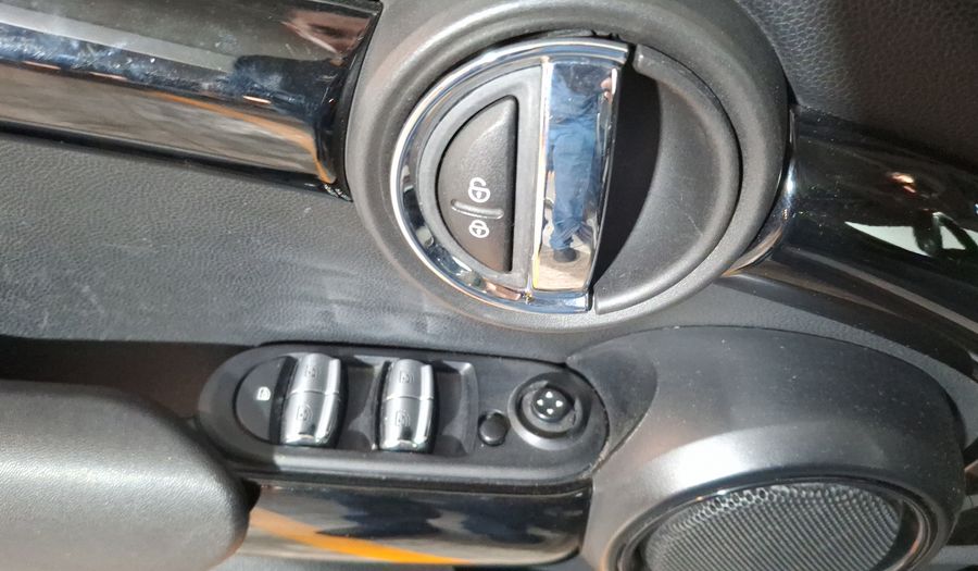 Mini Cooper 1.5 COOPER CHILI DCT Hatchback 2020