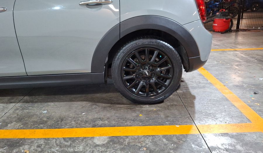 Mini Cooper 1.5 COOPER CHILI DCT Hatchback 2020