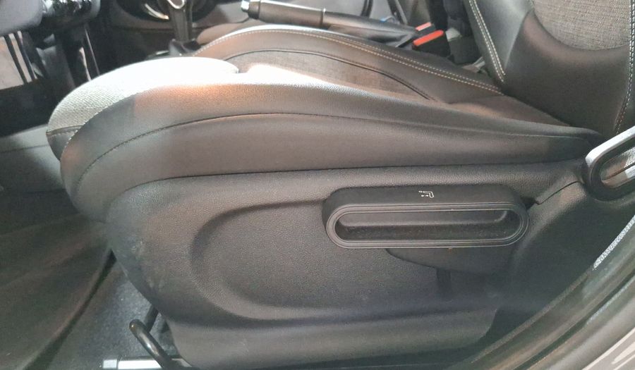 Mini Cooper 1.5 COOPER CHILI DCT Hatchback 2020