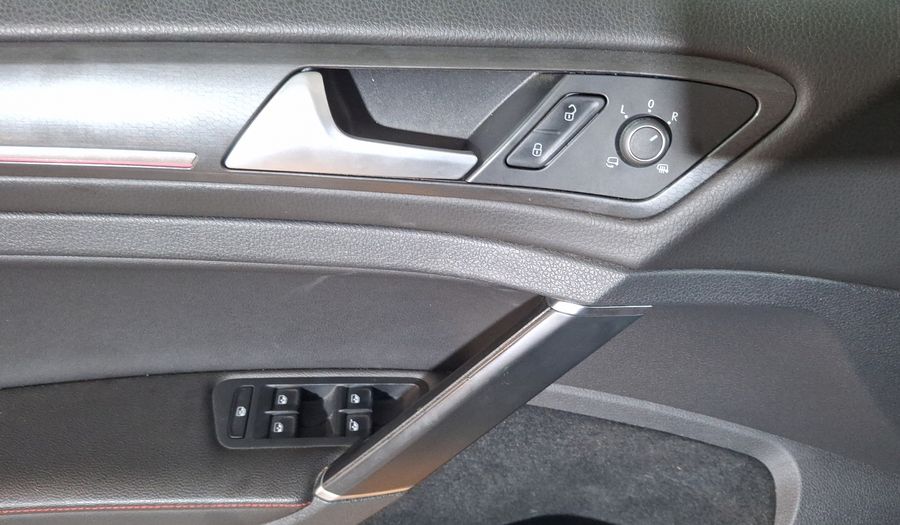 Volkswagen Golf 2.0 GTI DCT Hatchback 2018