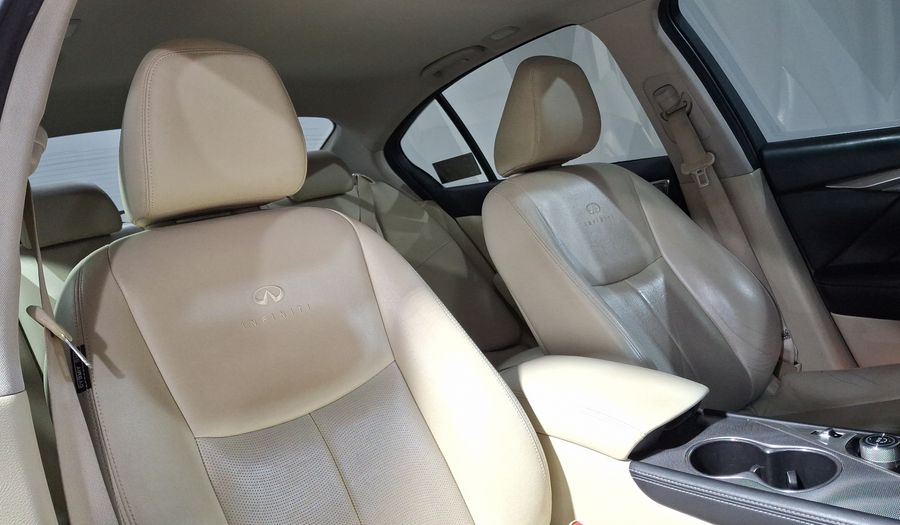 Infiniti Q50 3.7 SEDUCTION AUTO Sedan 2018