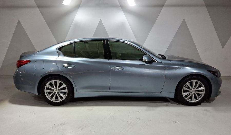 Infiniti Q50 3.7 SEDUCTION AUTO Sedan 2018