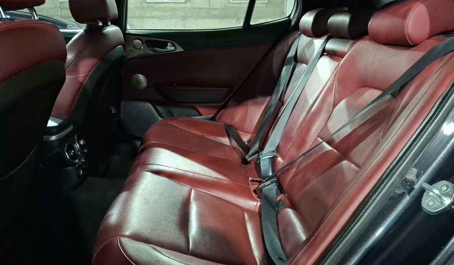 Kia Stinger 2.0 GT-LINE AUTO Hatchback 2019