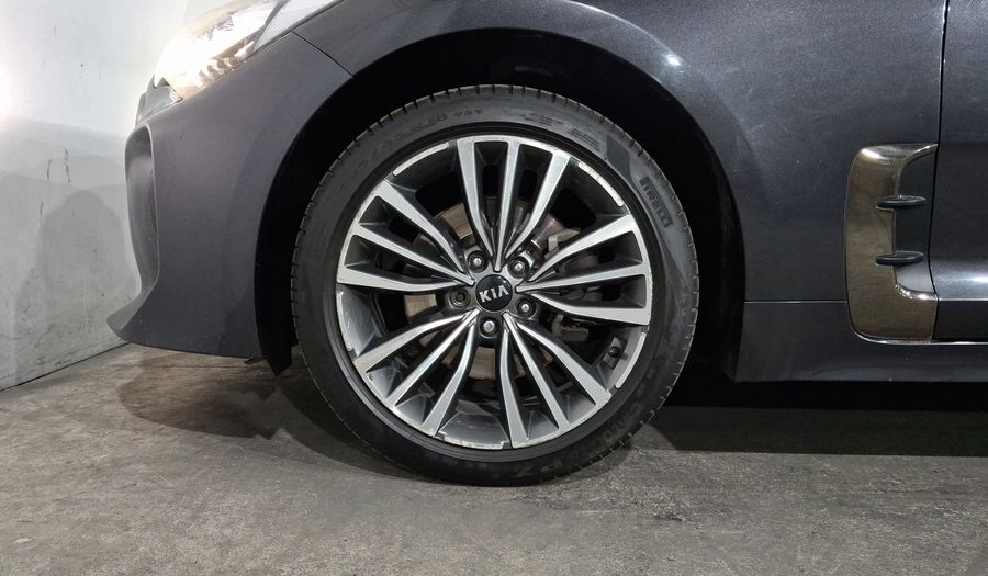 Kia Stinger 2.0 GT-LINE AUTO Hatchback 2019