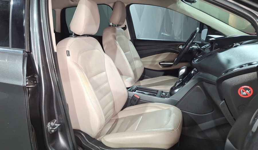 Ford Escape 2.5 TREND AT Suv 2017