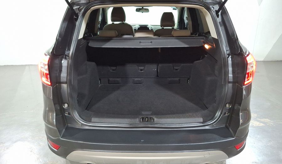 Ford Escape 2.5 TREND AT Suv 2017