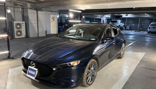 Mazda • Mazda 3