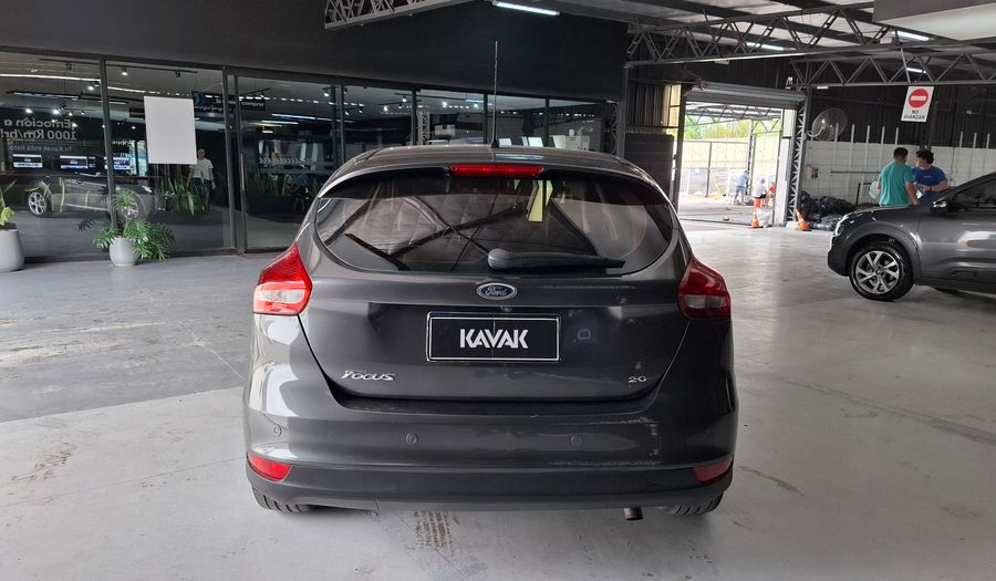 Ford Focus Iii 2.0 SE PLUS AT Hatchback 2017