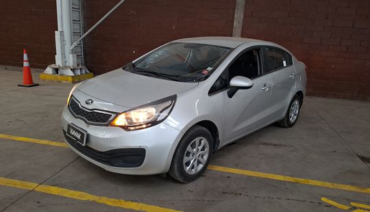 Kia • RIO 4