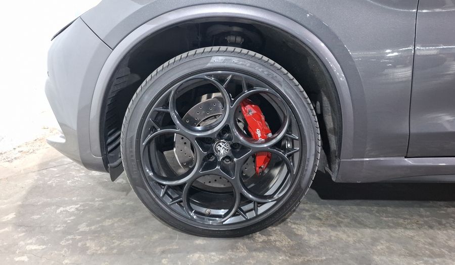 Alfa Romeo Stelvio 2.9 V6 QUADRIFOGLIO AUTO 4WD Suv 2023