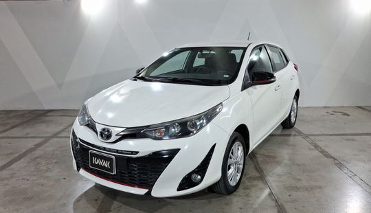 Toyota • Yaris