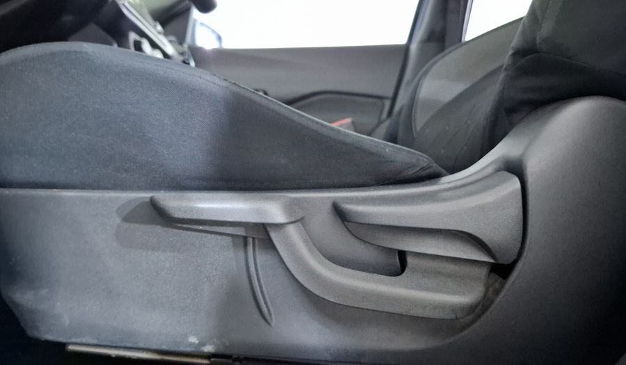 Nissan Kicks 1.6 ADVANCE LTS CVT A/C Suv 2017