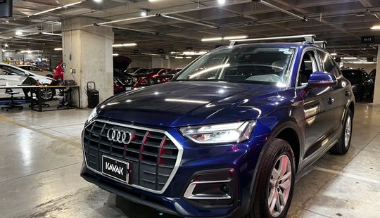 Audi • Q5