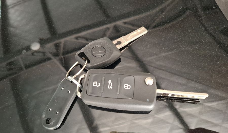 Volkswagen Saveiro 1.6 EXTREME CD MY25 Pickup 2025