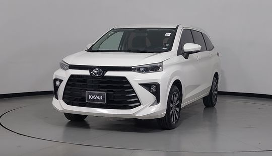 Toyota • Avanza