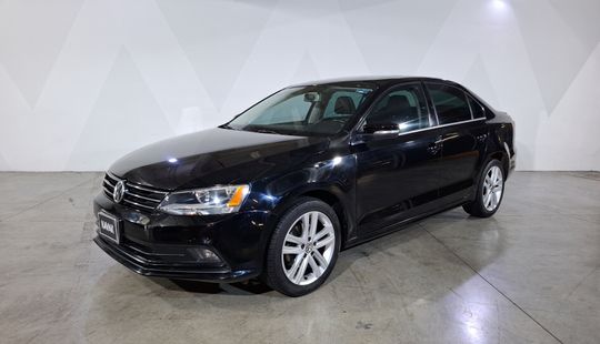 Volkswagen • Jetta