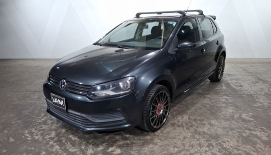 Volkswagen • Polo