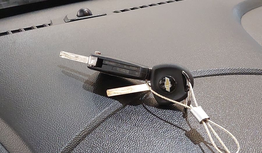 Chevrolet Tracker MPFI LTZ Suv 2015