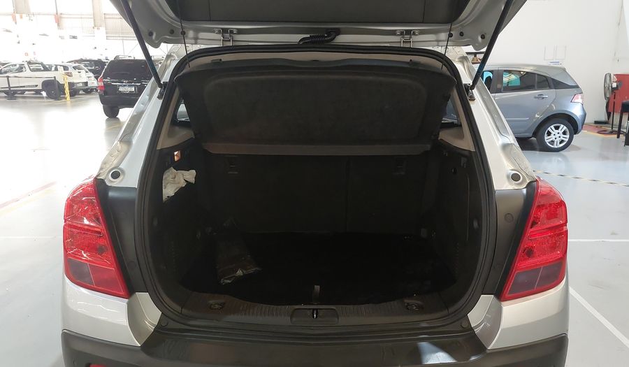 Chevrolet Tracker MPFI LTZ Suv 2015