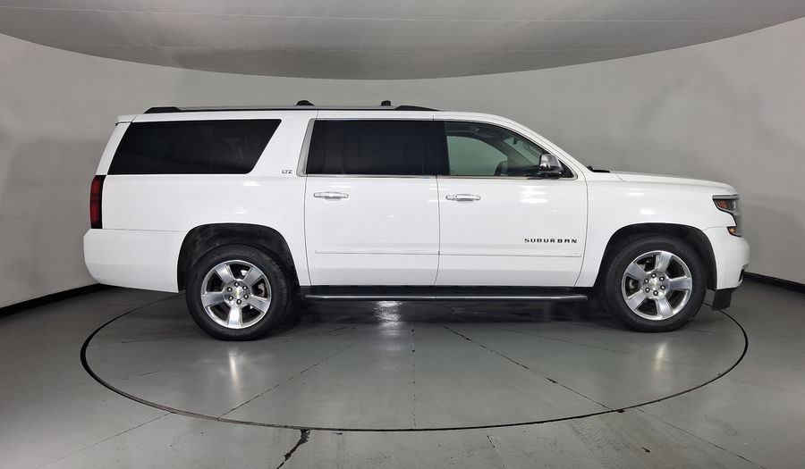 Chevrolet Suburban 5.3 D LTZ AT 4WD Suv 2016