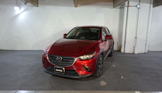 2020 • 76,176 km • Automático