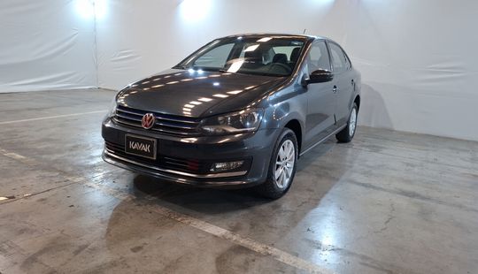 Volkswagen • Vento