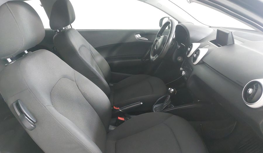 Audi A1 1.4 TFSI COOL S TRONIC Hatchback 2012