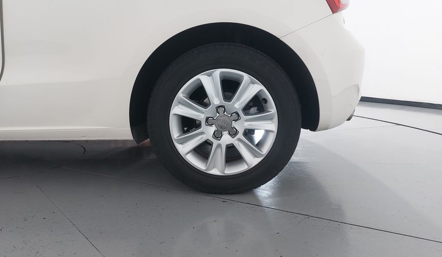 Audi A1 1.4 TFSI COOL S TRONIC Hatchback 2012