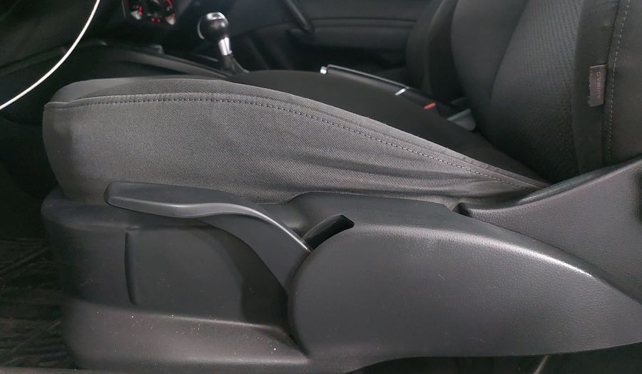 Audi A1 1.4 TFSI COOL S TRONIC Hatchback 2012